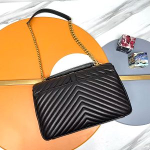 Bags and jewelry customization